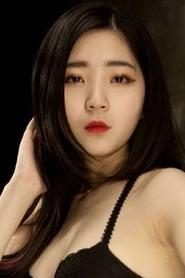 Photo of Yoo Sul-young