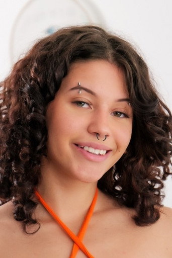 Portrait of Nicole Luva