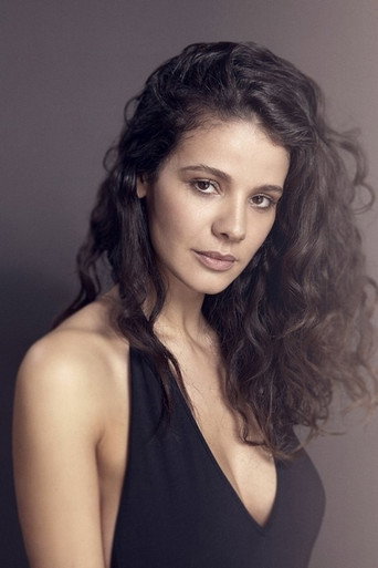 Portrait of Kahina Carina