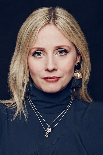 Portrait of Sinéad Matthews