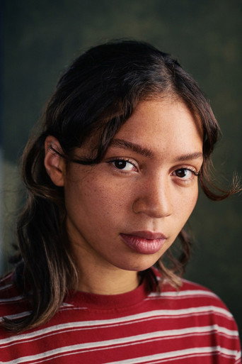 Portrait of Isobel Akuwudike