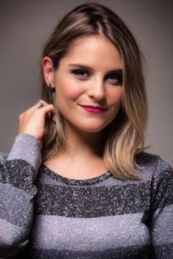 Portrait of Bruna Thedy