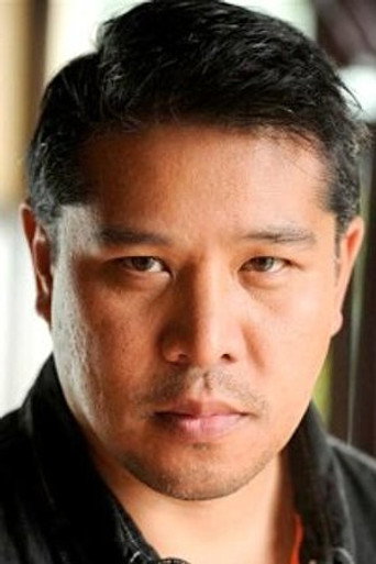 Portrait of Eddie Bagayawa