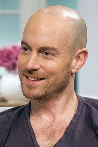 Portrait of Matthew Gravelle