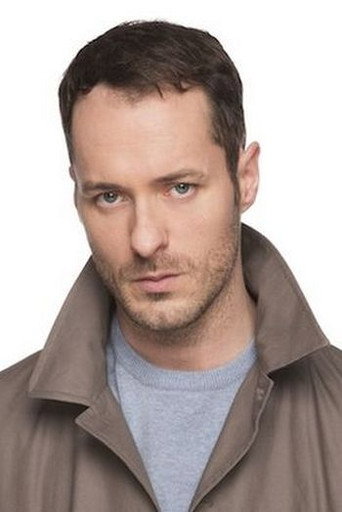 Portrait of Declan Bennett