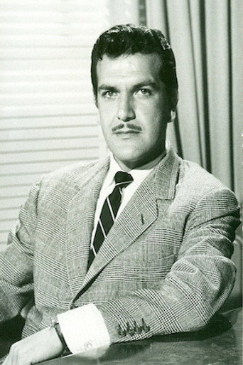 Portrait of Raúl Meraz