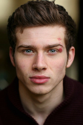 Portrait of Oliver Stark