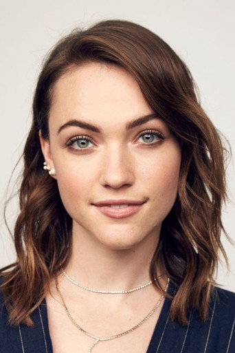Portrait of Violett Beane