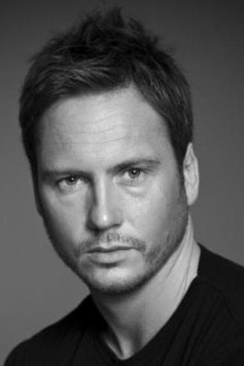 Portrait of Matt Devere