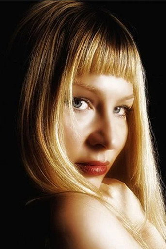 Portrait of Samantha Newark