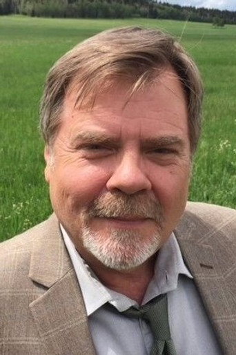 Portrait of Greg Lawson