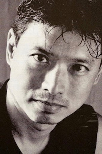 Portrait of Eric Chen