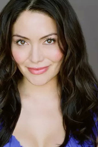 Portrait of Mia Riverton