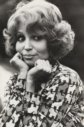 Portrait of Riva Nimitz
