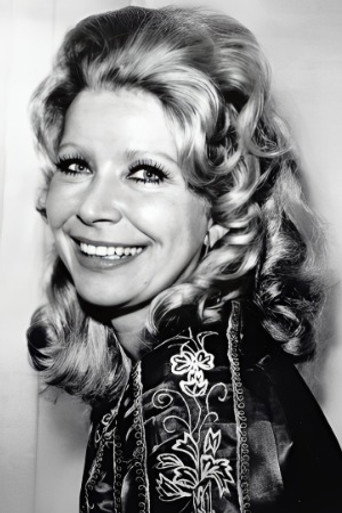 Portrait of Noira Mello