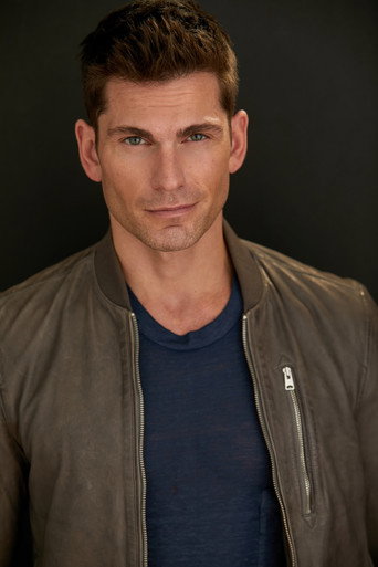 Portrait of Alex Ringler