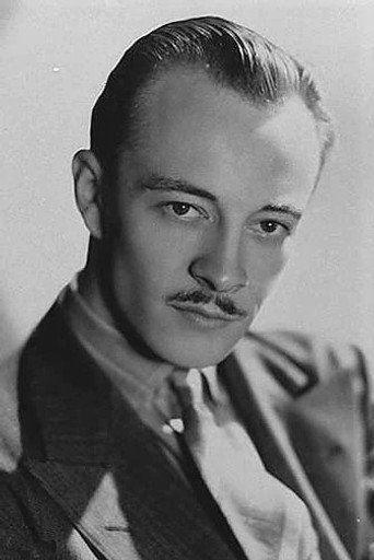 Portrait of Les Tremayne