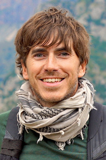 Portrait of Simon Reeve
