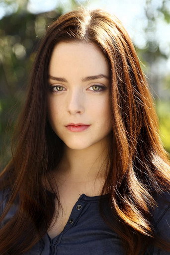 Portrait of Madison Davenport