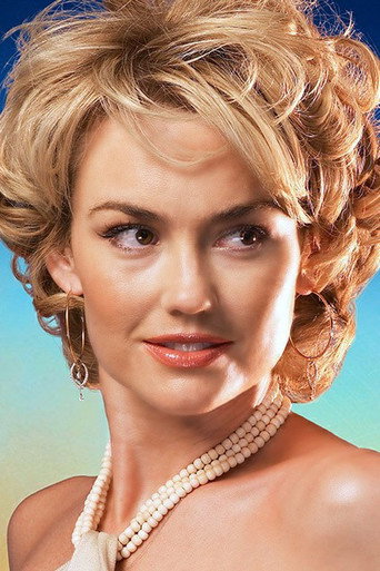 Portrait of Kelly Carlson