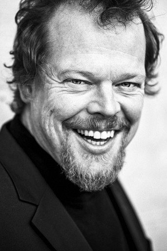 Portrait of Bernd Hölscher