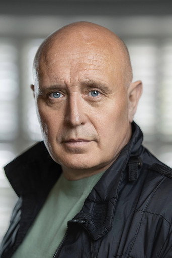 Portrait of Mark Flitton