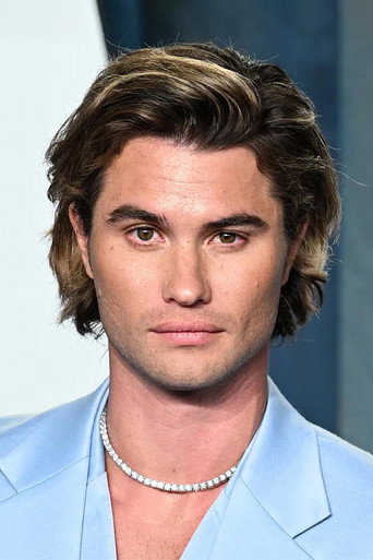 Portrait of Chase Stokes