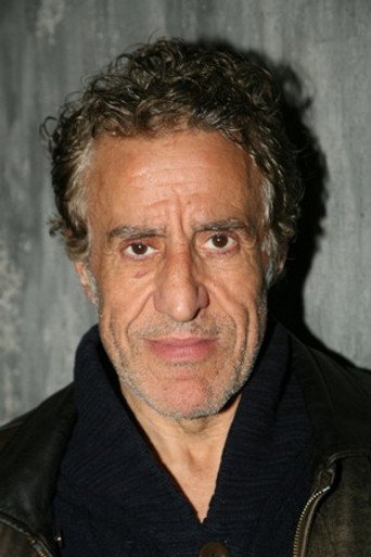 Portrait of Karim Belkhadra