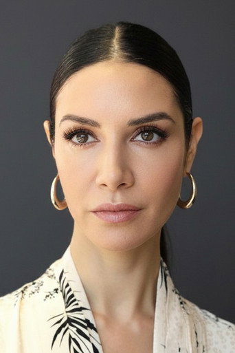 Portrait of Ahu Yağtu