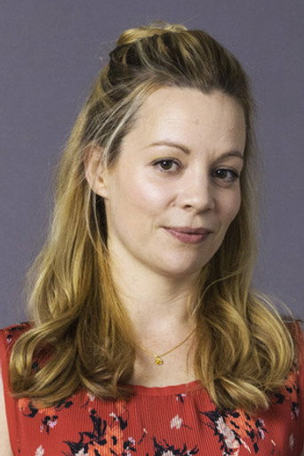 Portrait of Fiona Button
