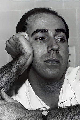 Portrait of Roberto Faissal