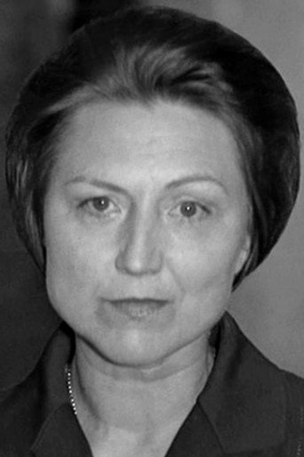 Portrait of Lilo Pempeit