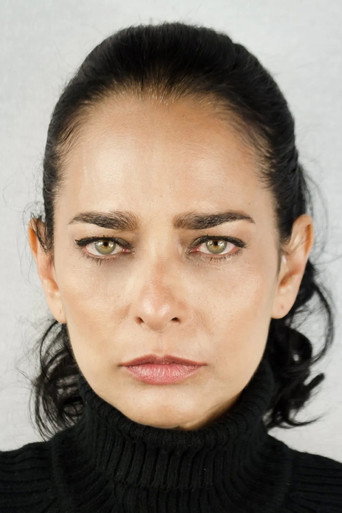 Portrait of Jacqueline Arenal