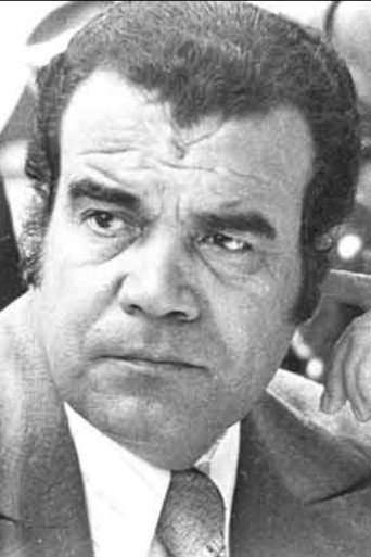 Portrait of David Reynoso