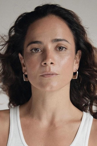 Portrait of Alice Braga