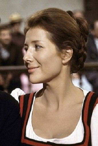 Portrait of Veronika Fitz