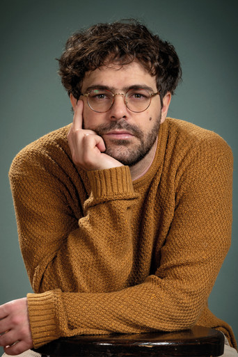Portrait of Peter Lanzani