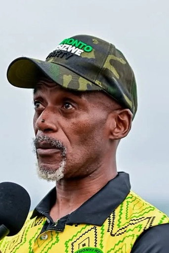 Portrait of Glen Gabela