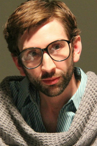 Portrait of Thom Woodley