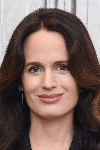 Portrait of Elizabeth Reaser