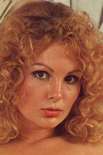 Portrait of Nicole Scent