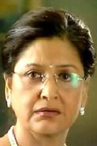 Portrait of Maya Alagh