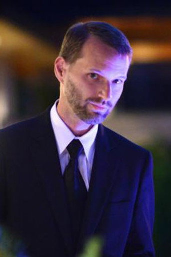 Portrait of Tom Merritt