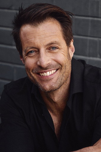 Portrait of Dan Paris