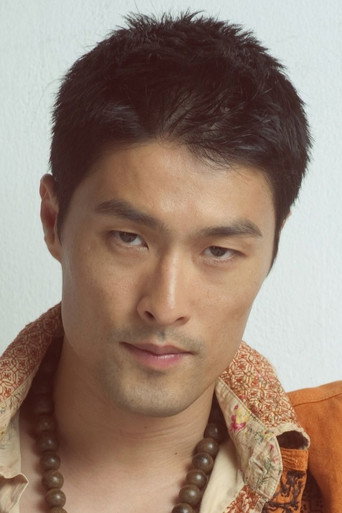 Portrait of Johnny Tri Nguyen
