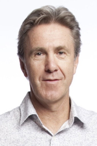 Portrait of Glenn Robbins