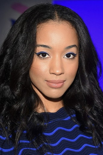 Portrait of Erinn Westbrook