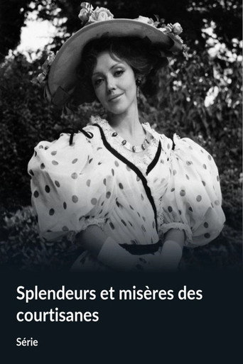 Poster for Splendeurs et misères des courtisanes