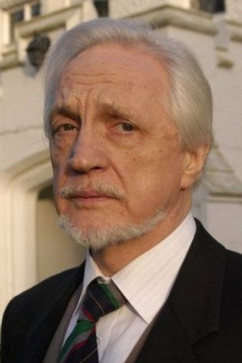 Portrait of Edward Petherbridge