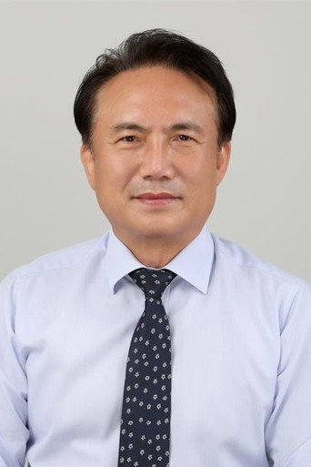 Portrait of Jeong Dong-gyoo